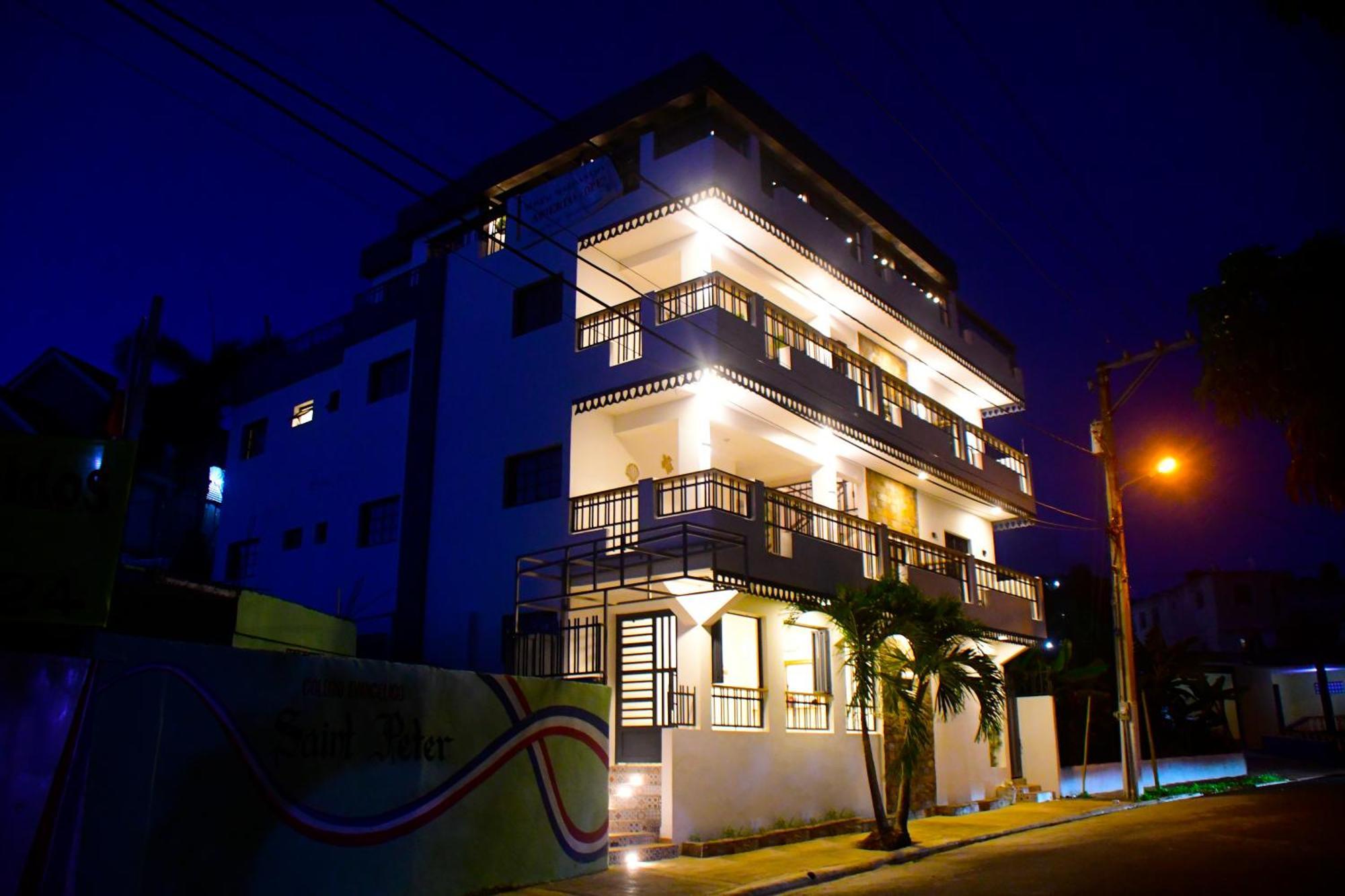 Hostal Marina Samana Exterior photo